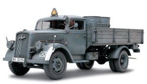 Pojazd wojskowy, German 3ton Opal Blitz 4x2 Cargo Truck, skala 1:35, Tamiya 35291