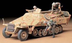Pojazd wojskowy, Sd.Kfz.251/1 Ausf.D, skala 1:35, Tamiya 35195