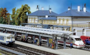 Peron ICE, skala N, FALLER 222121