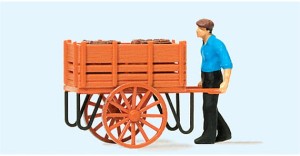 Pracownik z wozkiem, skala H0, PREISER 28131