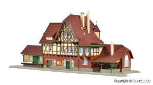 Dworzec kolejowy  NEUFFEN, skala N, VOLLMER 47522
