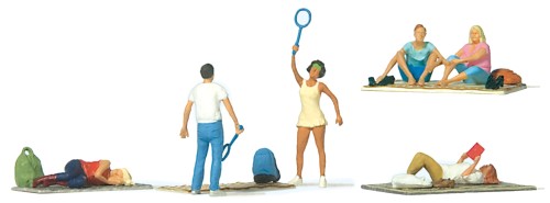 10697-auf-dem-rasen-figuren-h0-.jpg