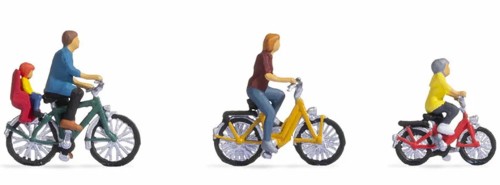 15909-familie-beim-fahrradausflug-3-stueck-figuren-spur-h0-news-2023-neuheiten.jpg