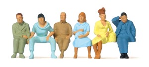 Siedzący podróżni, skala 0, PREISER 65501