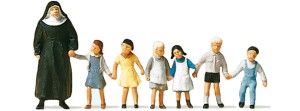 Zakonnica z dziećmi, skala H0, PREISER 10401