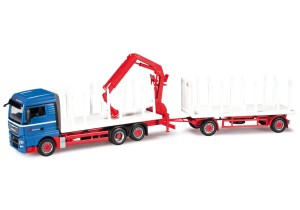 MAN TGX XLX  do przewozu drewna  z dźwigiem "Riwatrans  , skala H0, HERPA 301756