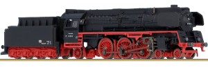 Parowóz BR 01, 5,  DR, skala Z, MÄRKLIN 88018