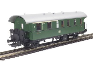 Wagon osobowy 1/2-klasy typu ABi-28 (ex BCi) , DB,  skala 0, LENZ 41110-06