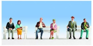 Siedżcy podróżni, skala TT, NOCH 45242