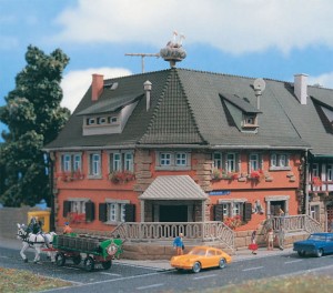 Dom narożny, skala N, VOLLMER 47630