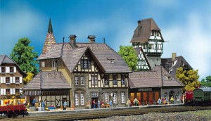 Dworzec kolejowy Schwarzburg, skala N, FALLER 212111