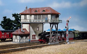 Nastawnia bramowa, skala H0, FALLER 120125