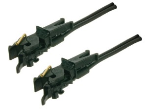 Sprzęgi przewodzące prąd, 2-biegunowe, skala H0, VIESSMANN 5048