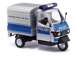Piaggio Ape50 Polizei Mettmann, skala H0, BUSCH 48462