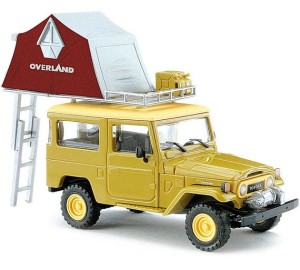 Toyota Land Cruiser z namiotem, skala H0, BUSCH 43007