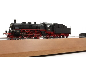 Parowóz BR 18508, smartRail, DCC, skala H0, FLEISCHMANN 481270