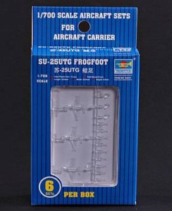 Sukhoi Su-25UTG Frogfost, skala 1:700, TRUMPETER 03411