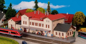 Dworzec"Grunzbach", skala N, KIBRI 37710