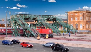 Wiadukt dla pieszych 4-torowy skala N, KIBRI 37810