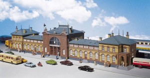 Dworzec kolejowy Bonn, skala N, FALLER 212113