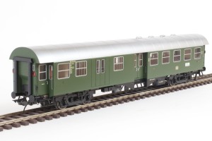 Wagon osobowy BPw4yge, skala 0, LENZ 41230-04