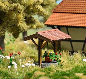 Studnia z donicą na kwiaty, skala H0, BUSCH 1524