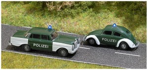 Zestaw 2-samochodów policyjnych, skala H0, BUSCH 5612