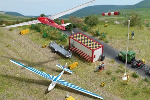 Szybowiec z przyczepą, skala H0, BUSCH 1154