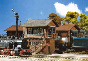 Nastawnia "Mittelstadt", skala H0, FALLER 120120