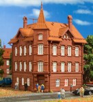 Dom narożny pracowników koleji, skala H0, VOLLMER 43807