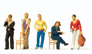 Młode damy, skala 0, PREISER 65359