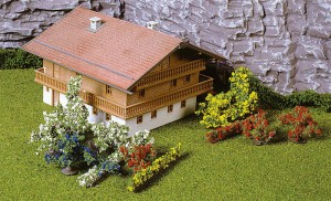 28 krzewów 1-6 cm, skala H0, HEKI 1705