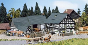 Zestaw gospodarstwa wiejskiego, skala N, FALLER 232360