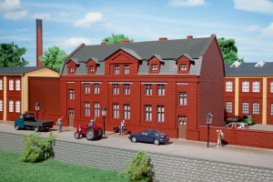 Budynek administracyjny fabryki, skala H0, AUHAGEN 11424