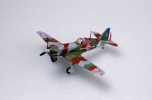 Pilot officer Madon's D.520 No. 90 of GCl/3 in 1940  , skala 1:72, TRUMPETER 36336