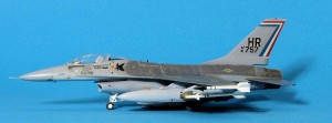 Samolot, F-16A Plus Fighting Falcon, skala 1:72, Hasegawa 00231 B01