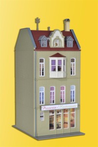Kamienica szeregowa z Pizzerią w Düsseldorf , skala H0, KIBRI 38392